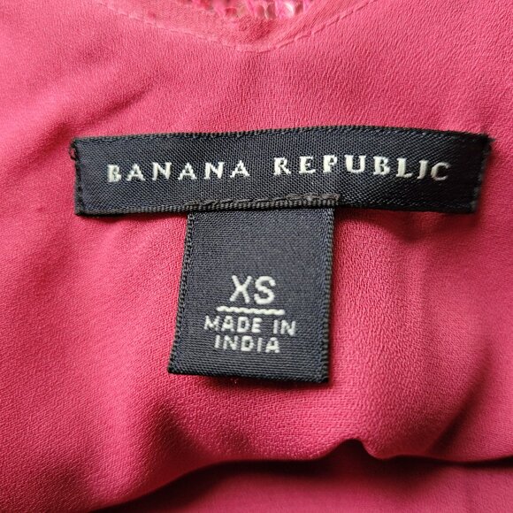 Banana Republic Pink Silk and Sequin Cami Size XS - Picture 4 of 5